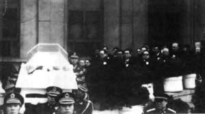 邓小平逝世（历史上今天lssjt.com）